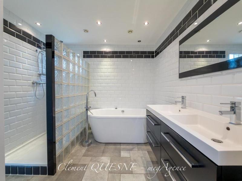 Maison - 102 m² - 5 pièces