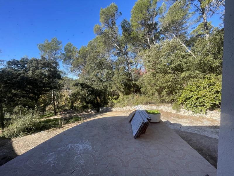 Villa - 153 m² - 6 pièces