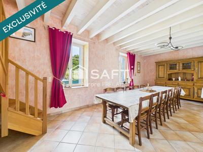 Maison - 180 m² - 5 pièces