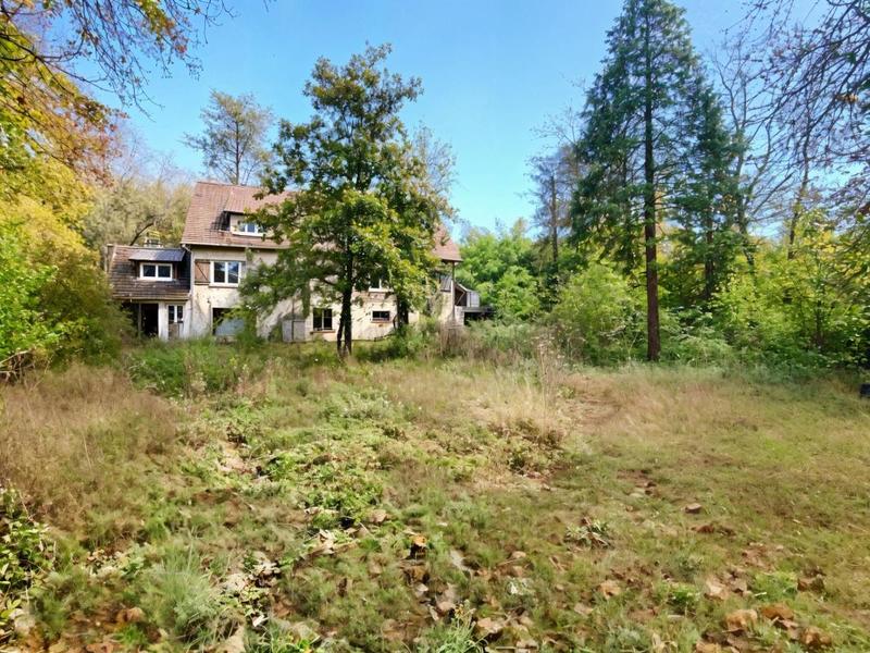 Maison - 284 m² - 9 pièces