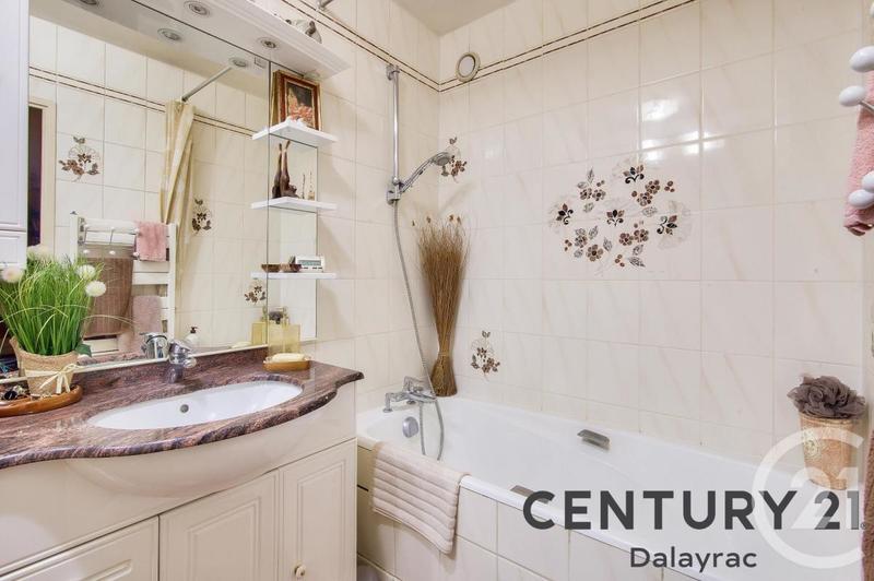 Appartement - 103 m² - 5 pièces