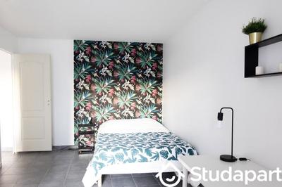 Chambre - 12 m² - 1 pièce