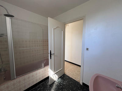 Immeuble - 8 pièces