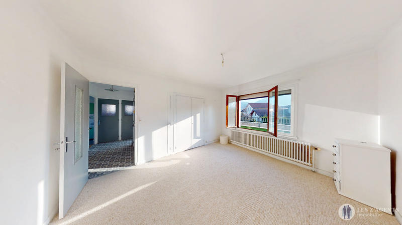 Maison - 120 m² - 6 pièces