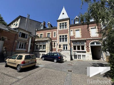 Appartement - 317 m² - 8 pièces