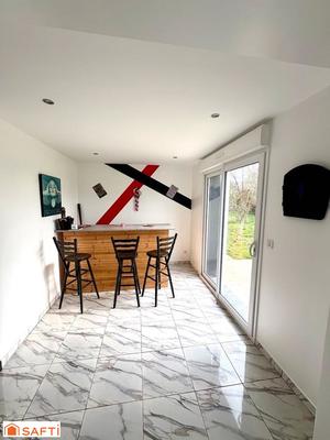 Maison - 135 m² - 7 pièces