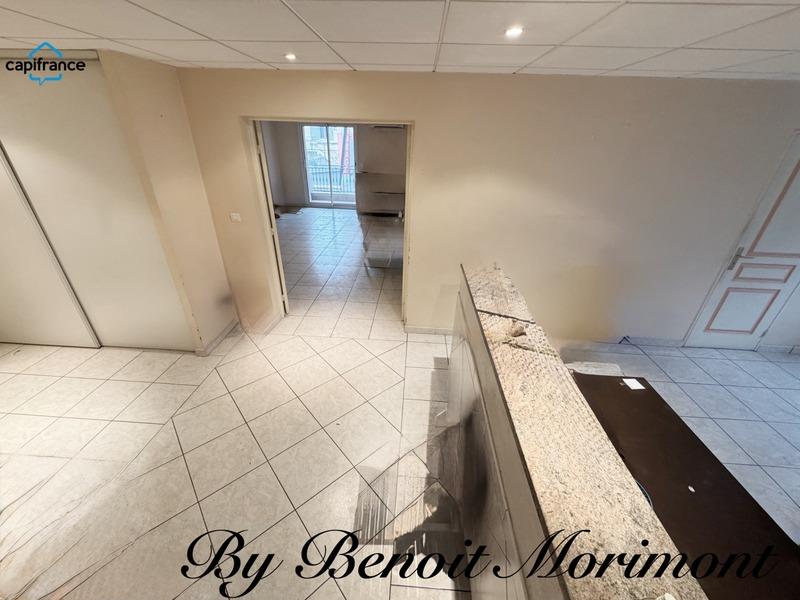 Appartement - 100 m² - 3 pièces