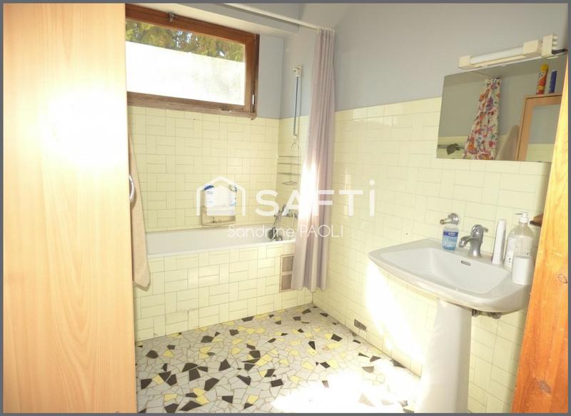 Appartement - 98 m² - 4 pièces