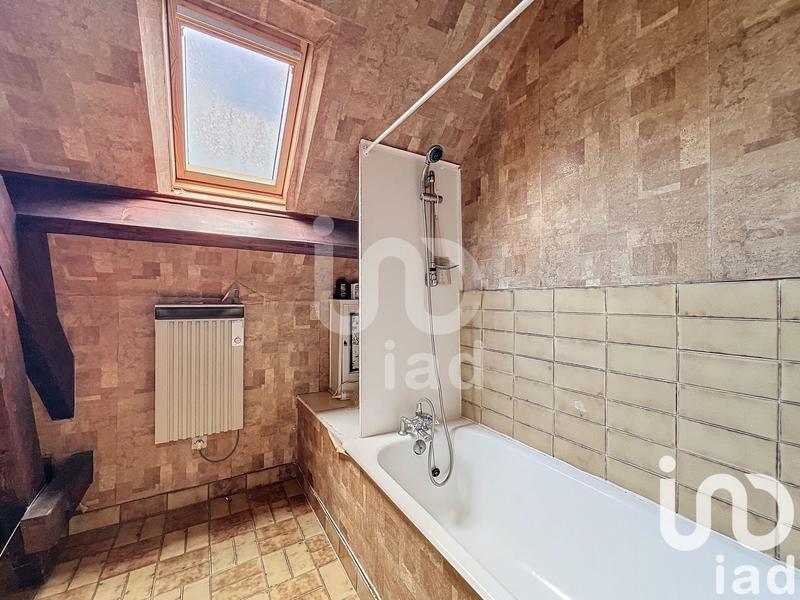 Maison - 166 m² - 8 pièces