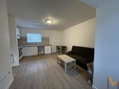 Maison - 221 m² - 16 pièces