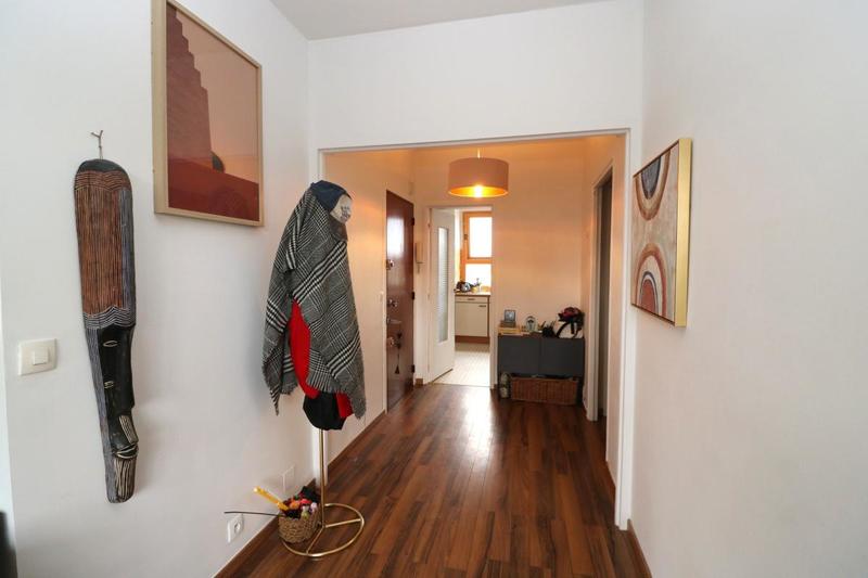 Appartement - 61 m² - 2 pièces