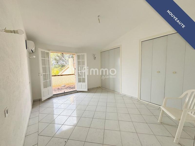 Villa - 213 m² - 7 pièces