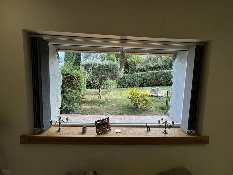 Maison - 230 m² - 8 pièces