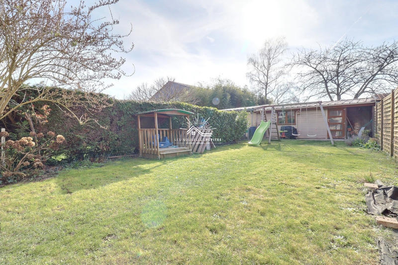 Maison - 100 m² - 4 pièces