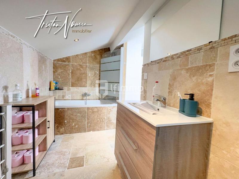 Maison de village - 114 m² - 5 pièces