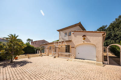 Maison - 124 m² - 6 pièces