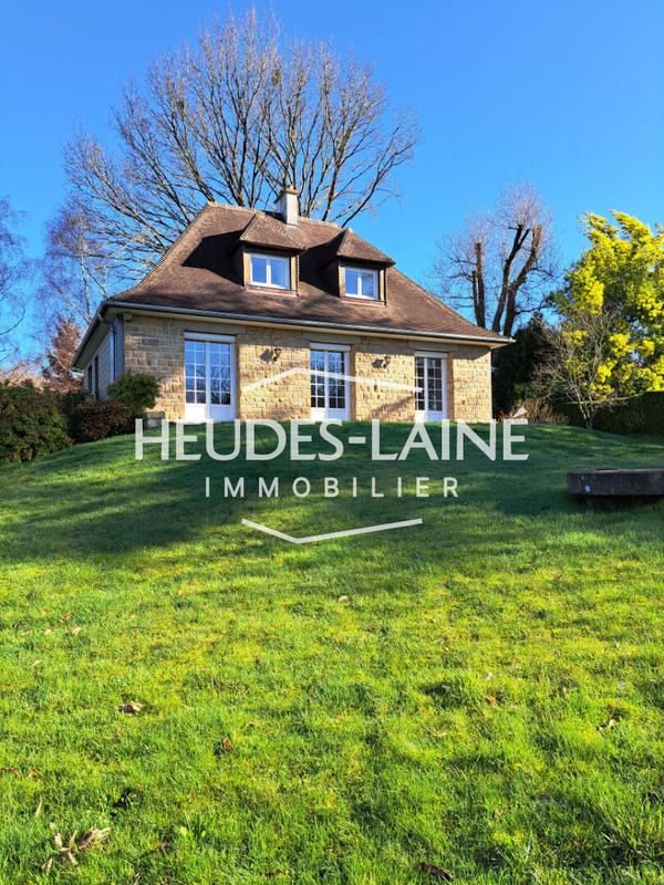 Maison - 95 m² - 5 pièces