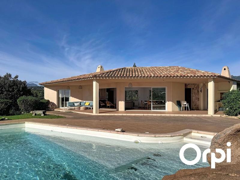 Villa - 177 m² - 5 pièces