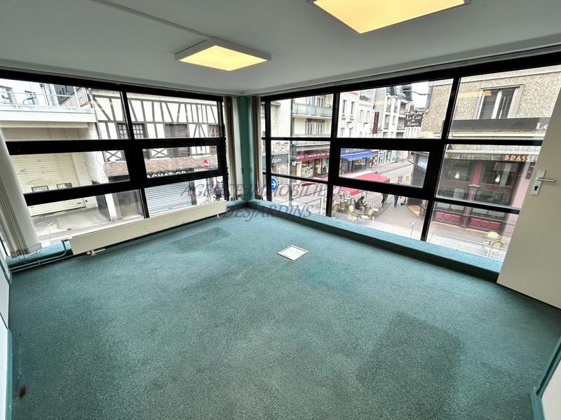 Local commercial - 207 m²