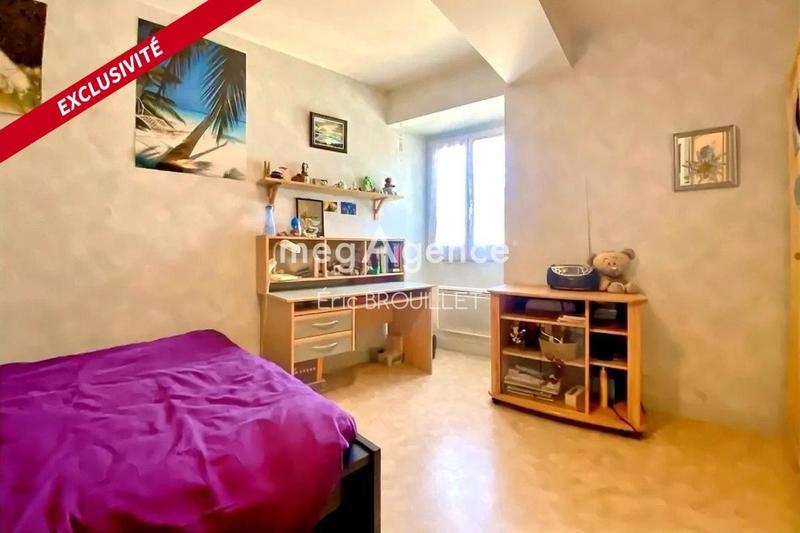 Maison - 154 m² - 9 pièces