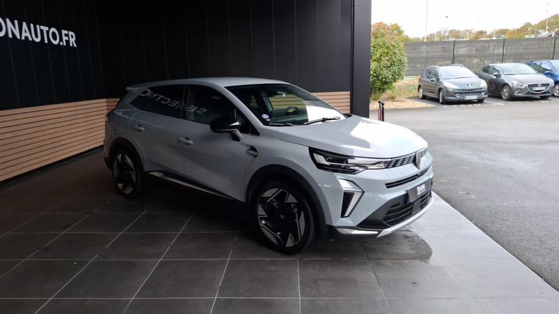 Renault Symbioz iconic E-Tech full hybrid 145