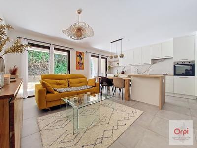 Appartement - 50 m² - 2 pièces