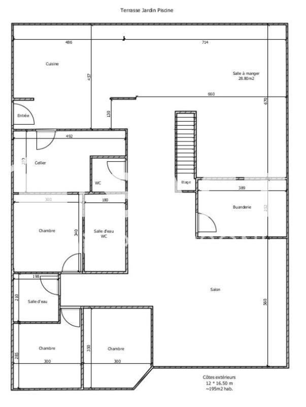 Maison - 280 m² - 7 pièces