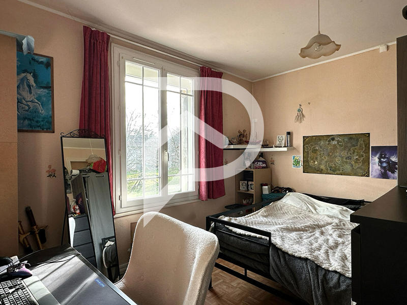 Maison - 147 m² - 6 pièces