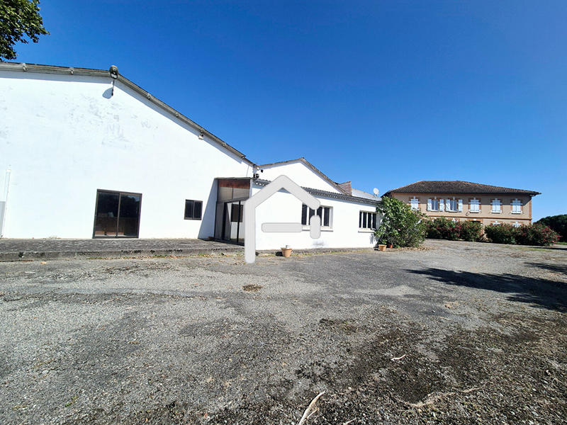 Maison de maîtres - 299 m² - 7 pièces