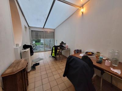 Immeuble - 180 m² - 12 pièces