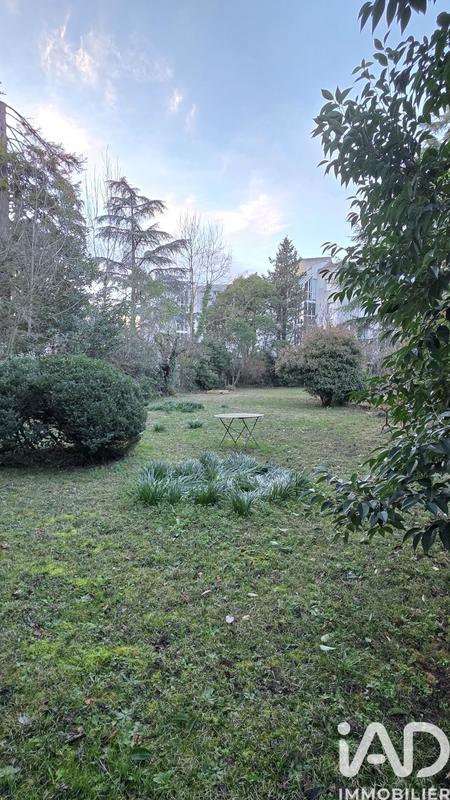 Maison de maîtres - 221 m² - 8 pièces