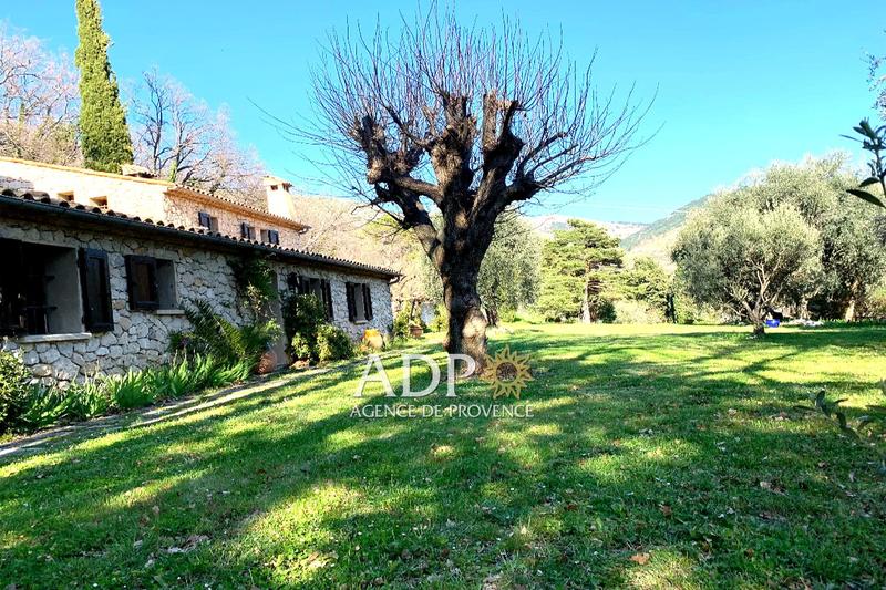 Maison - 150 m² - 4 pièces