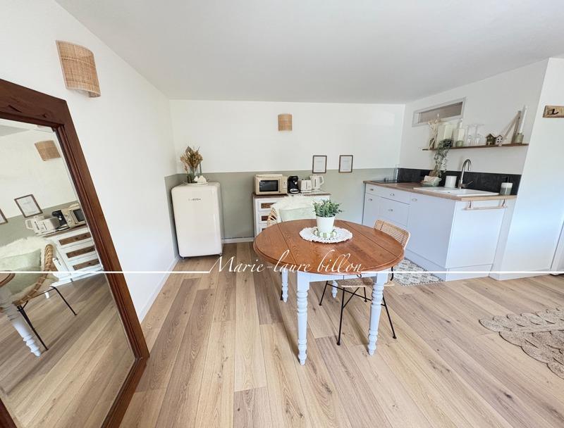 Maison - 177 m² - 7 pièces