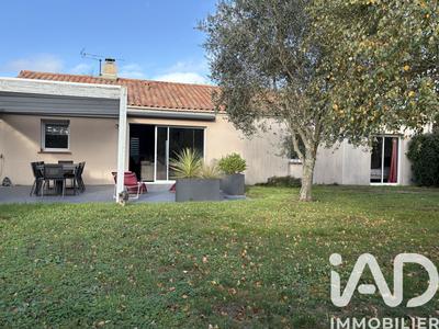 Maison - 110 m² - 5 pièces