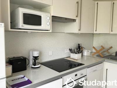 Chambre - 28 m² - 1 pièce