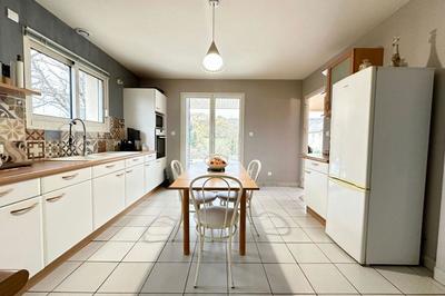 Maison - 176 m² - 5 pièces