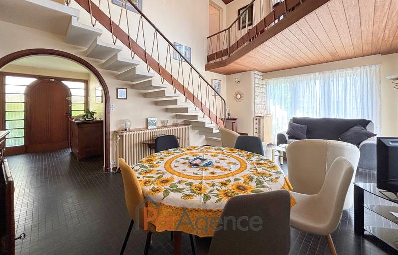 Maison - 103 m² - 5 pièces