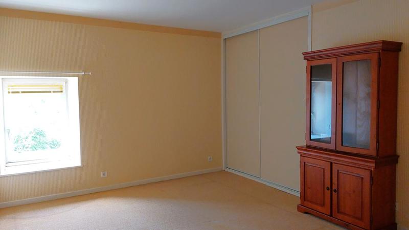 Maison - 331 m² - 10 pièces