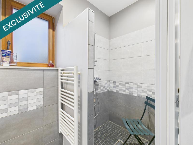 Maison - 322 m² - 8 pièces