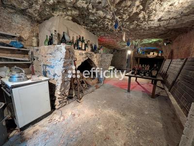 Parking / Garage - 60 m²