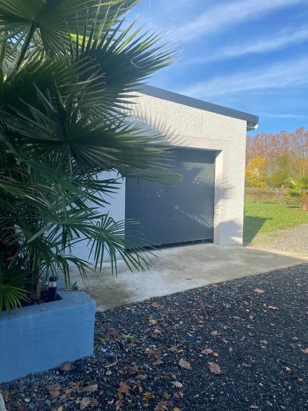 Maison - 720 m² - 6 pièces