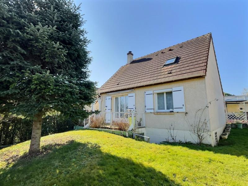 Maison - 109 m² - 5 pièces