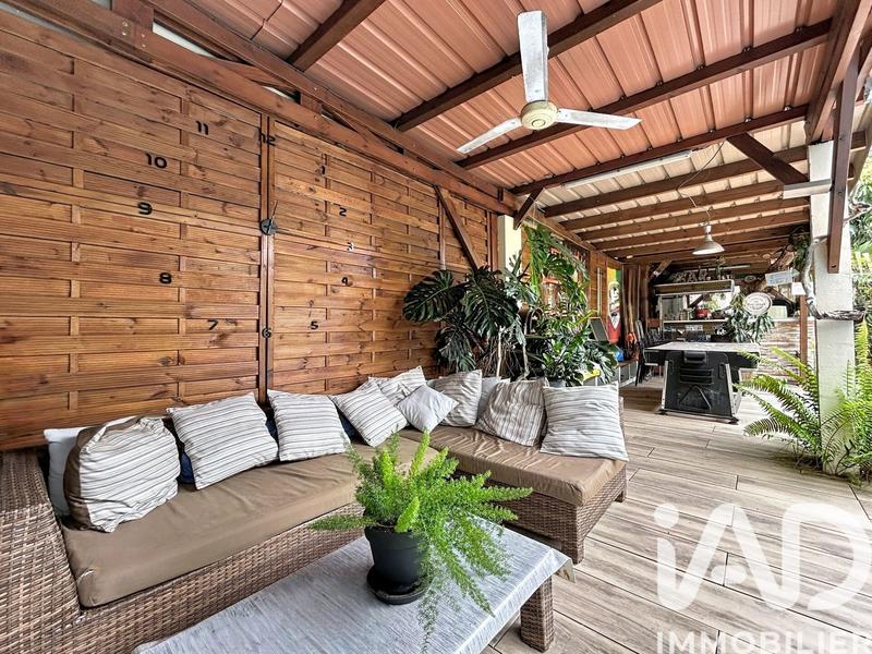 Maison - 189 m² - 6 pièces