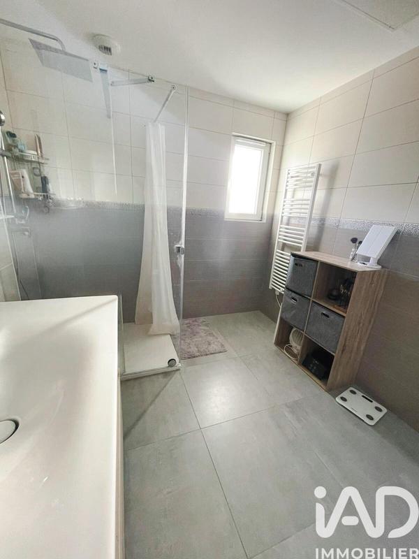 Maison - 85 m² - 4 pièces