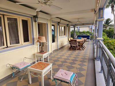 Appartement - 82 m² - 3 pièces