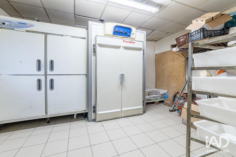 Local commercial - 152 m²