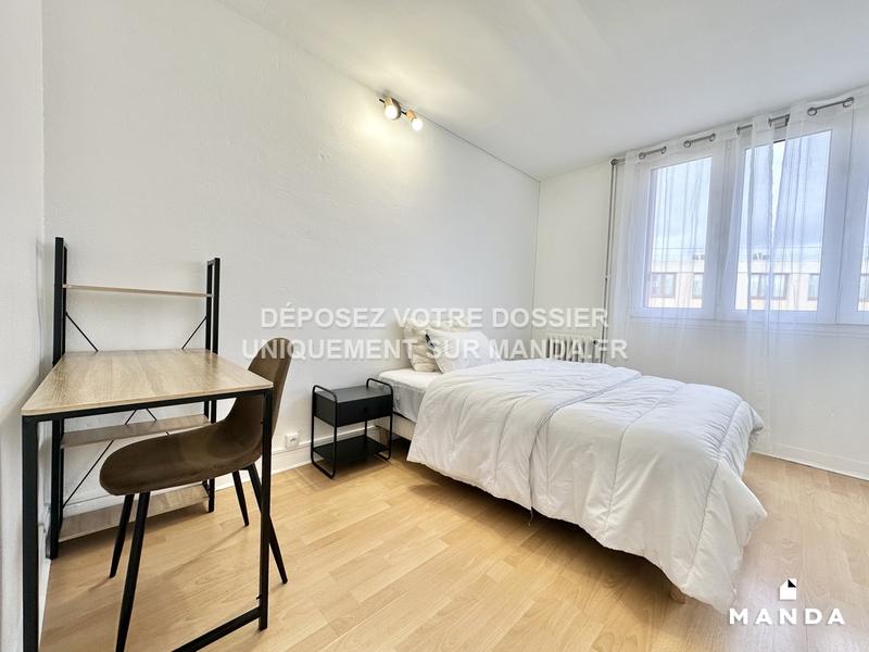 Chambre - 11 m² - 4 pièces