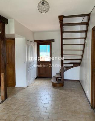 Maison - 158 m² - 6 pièces