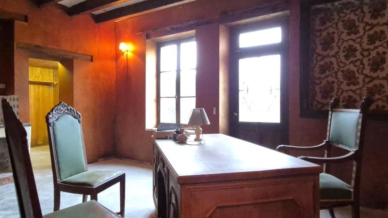 Longère - 281 m² - 7 pièces