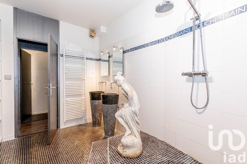 Appartement - 104 m² - 4 pièces